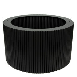 Mattschwarzes Metall-Tischgestell mit geriffelter Oberfläche in der Größe Big, Durchmesser 60 cm, Höhe 33,5 cm. Robust und stilvoll, perfekt als Basis für individuelle Tischplatten.