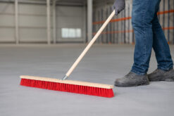 outdoor besen sehr breit